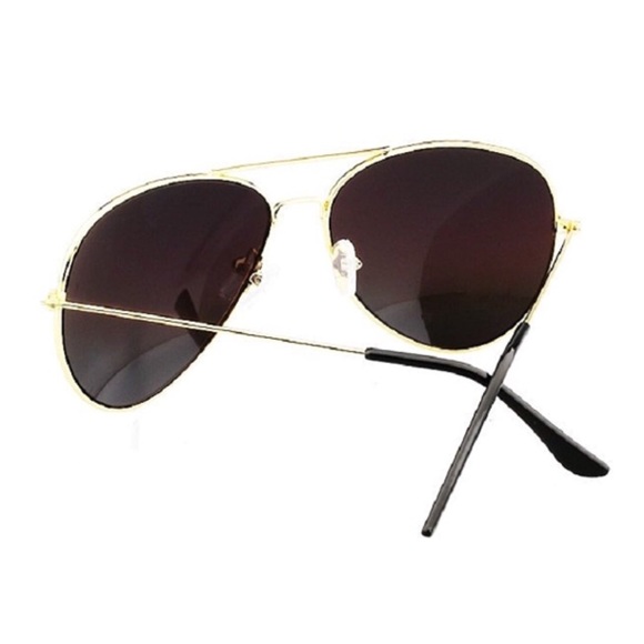 🌈 Rainbow Mirrored Lens Classic Aviator Sunglasses - Picture 3 of 5